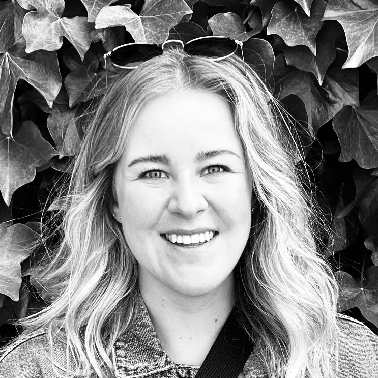 Megan Bach – Bridesmaid